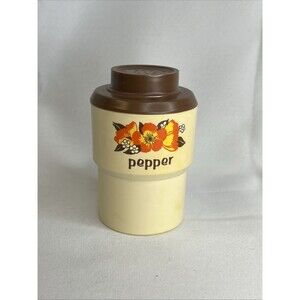 Sterilite vintage retro 70s plastic Pepper Shaker flowers mid century